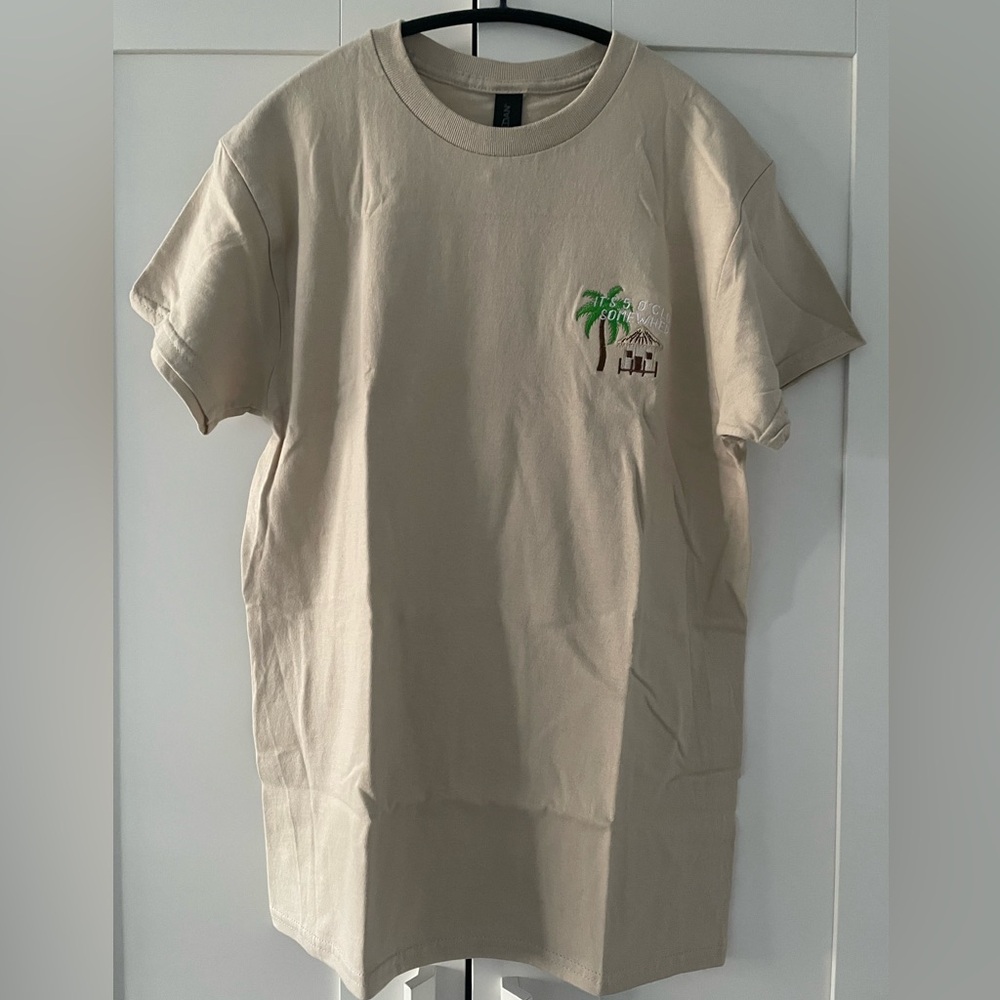 NWT Unisex Beige Short Sleeve Crew Neck Cotton T-Shirt Palm Tree Design Size S